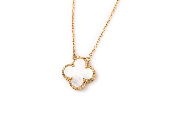 手梵克雅宝项链回收