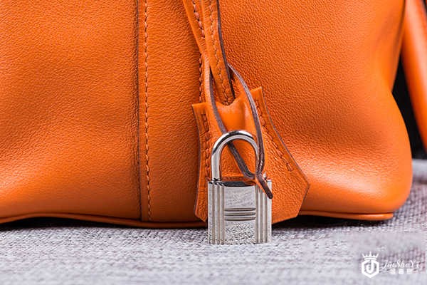 爱马仕包包回收