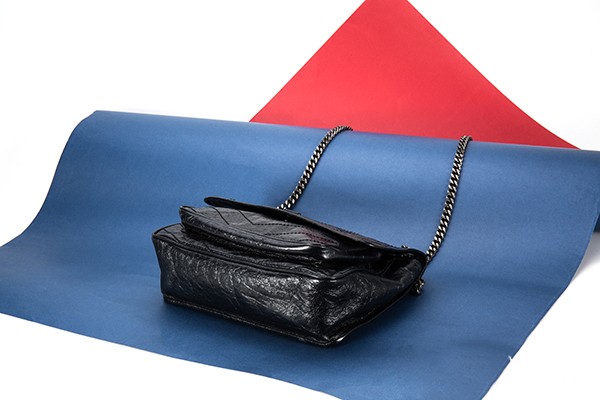 上海圣罗兰包包回收价格一般是几折？