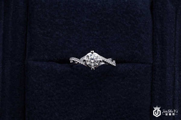 周六福钻石戒指可以回收吗