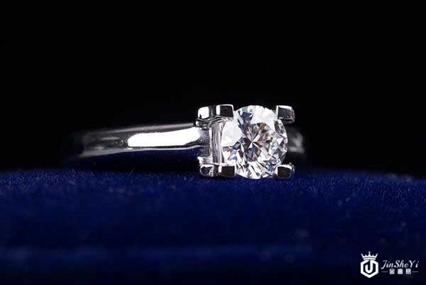 上海哪里能回收彩钻 上海哪里能回收彩钻