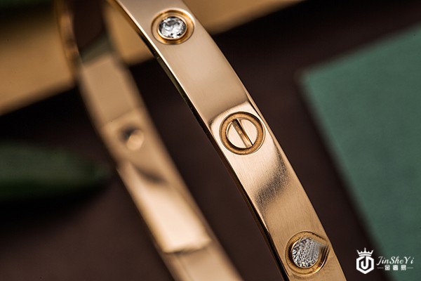 卡地亚手镯回收