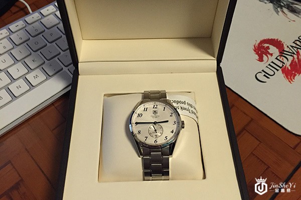 上海泰格豪雅手表回收价格多少？金奢易网泰格豪雅WAS2111.BA0732手表回收案例