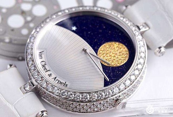 上海哪里回收梵克雅宝手表，回收价格什么样？金奢易网