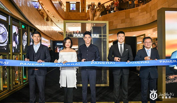 沛纳海南京德基的新品预展 记得不要错过? 沛纳海南京德基的新品预展 记得不要错过?