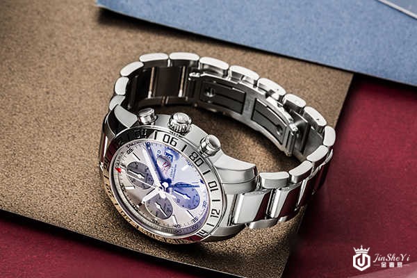 武汉二手萧邦经典赛车手表回收什么价格