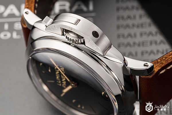 沛纳海手表回收