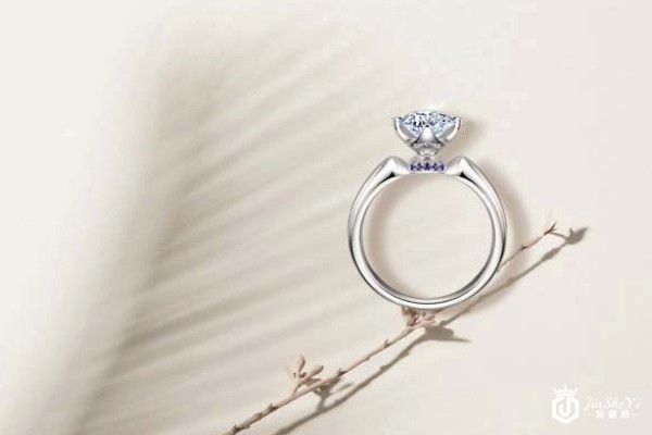 1579255430433082.jpg 深圳一克拉钻戒回收