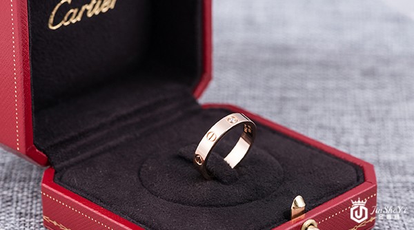 深圳卡地亚三钻戒指回收多少钱?价格怎么算 深圳卡地亚三钻戒指回收多少钱?价格怎么算