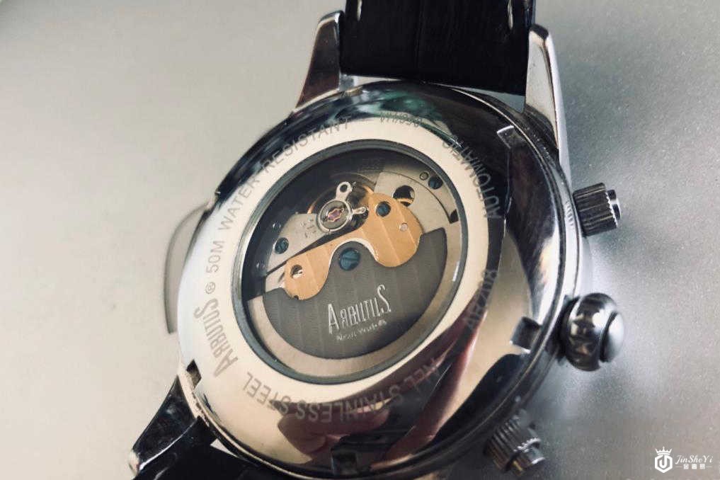 杭州哪里回收卡地亚手表-金奢易网