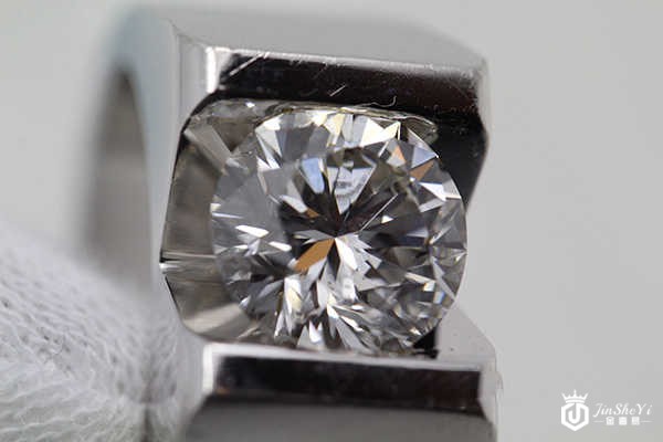 深圳卡地亚钻戒可以回收吗？回收价格是多少