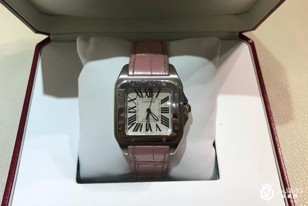 杭州回收卡地亚山度士二手价格是多少呢？