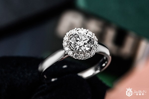 深圳卡地亚pt950钻戒回收