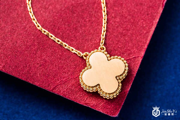 北京梵克雅宝四叶草二手回收价格高吗? 北京梵克雅宝四叶草二手回收价格高吗?