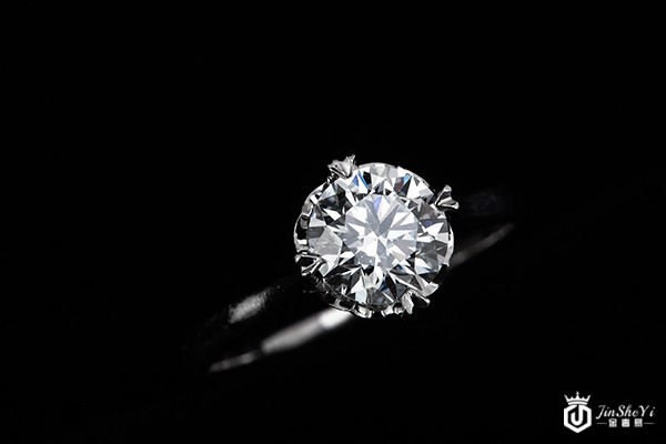 深圳谢瑞麟钻戒回收行情怎么样？一克拉多少钱
