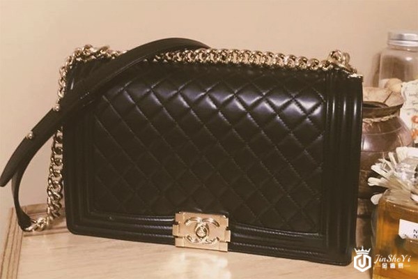 深圳香奈儿女包回收