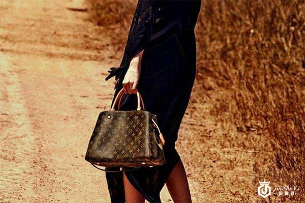 1579511277195221.jpg 深圳哪里回收lv包