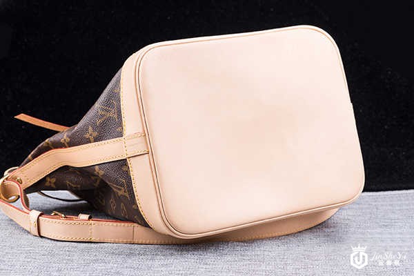 北京哪里有回收二手lv水桶包包包的公司？