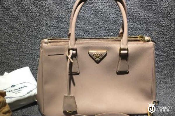 1584524281731974.jpg 普拉达包包回收