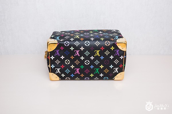 北京二手lv黑彩speedy包包回收价格是多少？