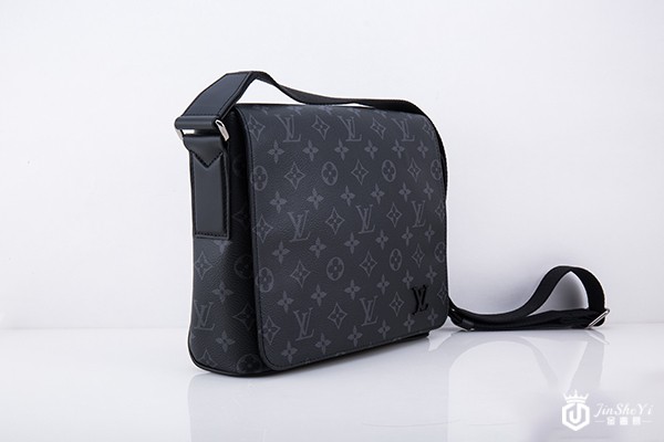 哪里回收lv包包 哪里回收lv包包