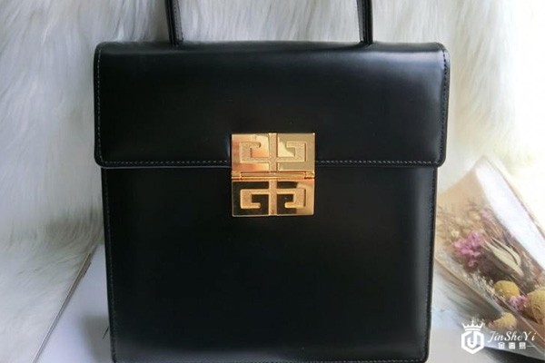 纪梵希包包 名牌包包回收