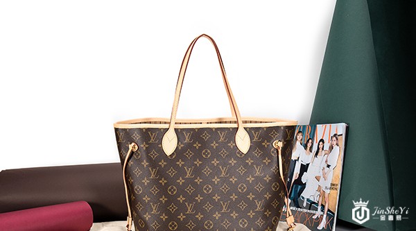 二手lv包包值多少钱