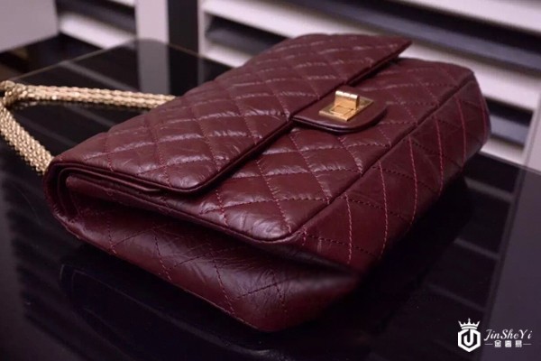 枣红色手掌纹牛皮chanel2.55