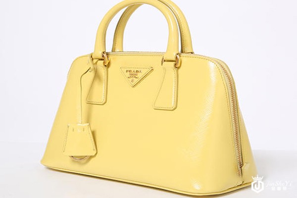 普拉达包包回收行情