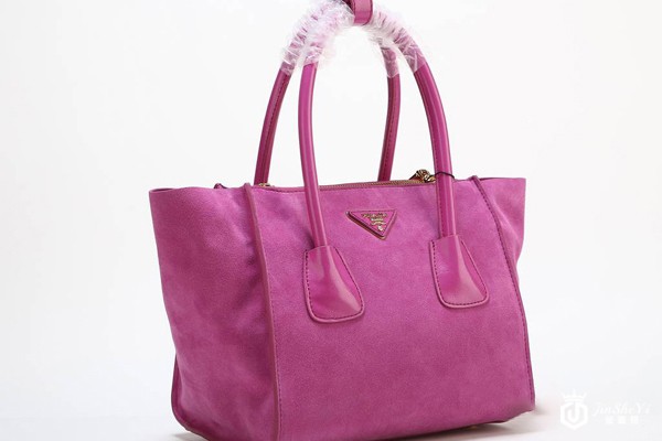 深圳普拉达二手包包回收