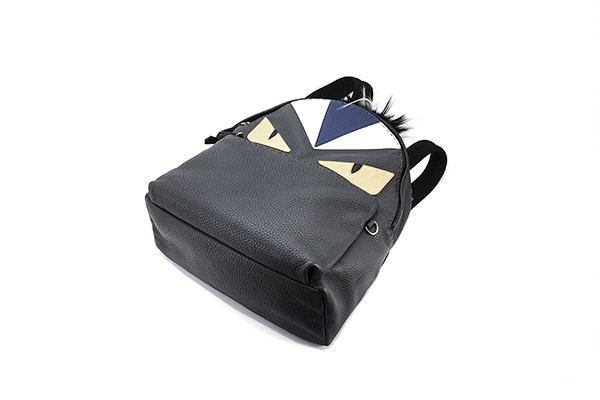 最新款Fendi Peekaboo回收价格高吗？上海还有回收Fendi Peekaboo的地方吗