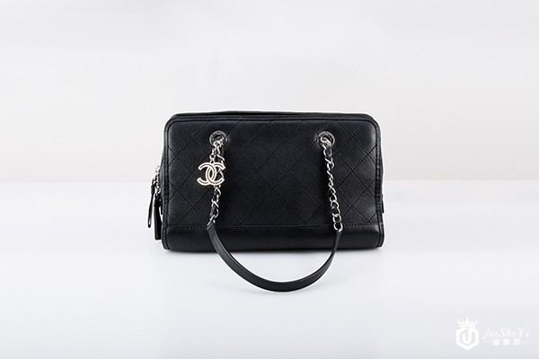 上海哪里回收二手香奈儿包包 上海哪里回收二手香奈儿包包