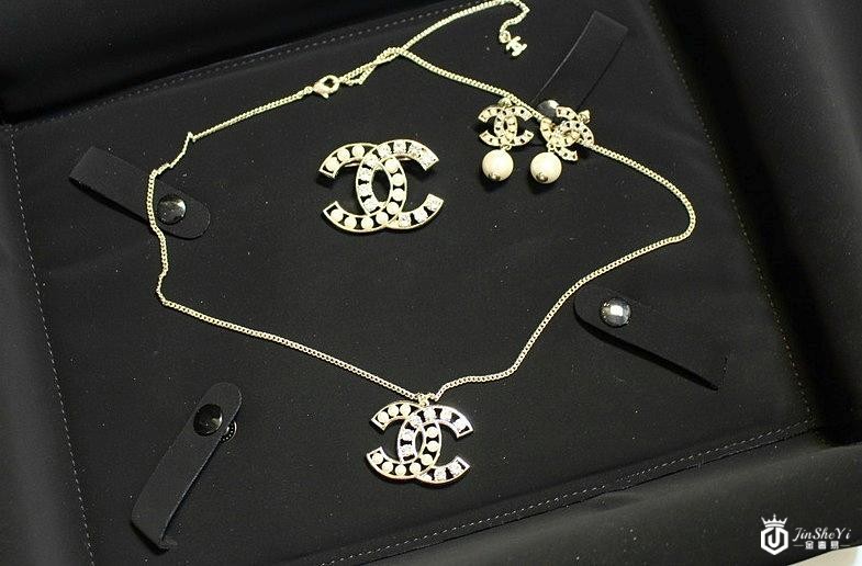 首饰回收平台解析:上海哪里回收首饰价格高?