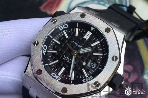 15年前购买的名表上海有地方可以回收吗?