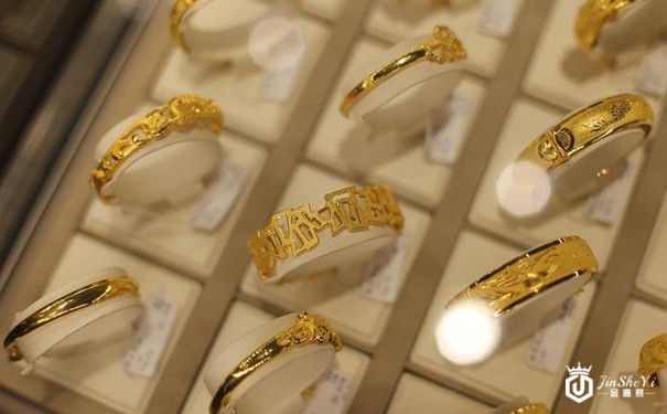 黄金店回收硬金吗