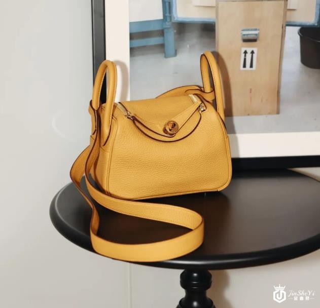 郑州包包回收公司哪家好