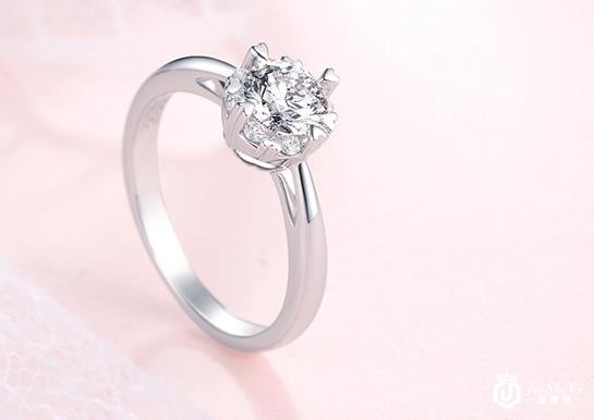 南京钻石回收多少钱一克