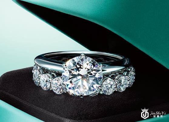 钻石回收多少钱